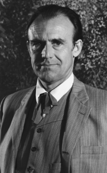 Richard Bull